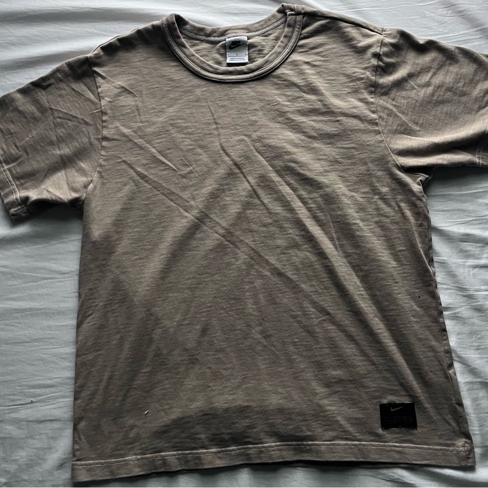 Nike Tan Short Sleeve Crew Neck Tee